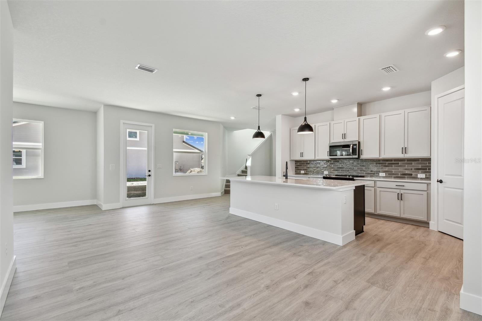 31016 PENDLETON LANDING CIR, WESLEY CHAPEL, FL, 33545