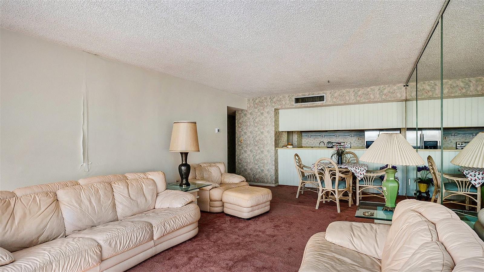 440 S GULFVIEW BLVD #905, CLEARWATER BEACH, FL, 33767