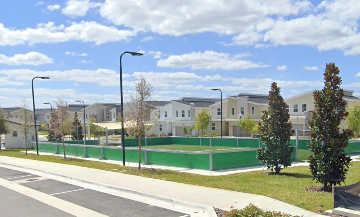 585 OCEAN COURSE AVE, DAVENPORT, FL, 33896