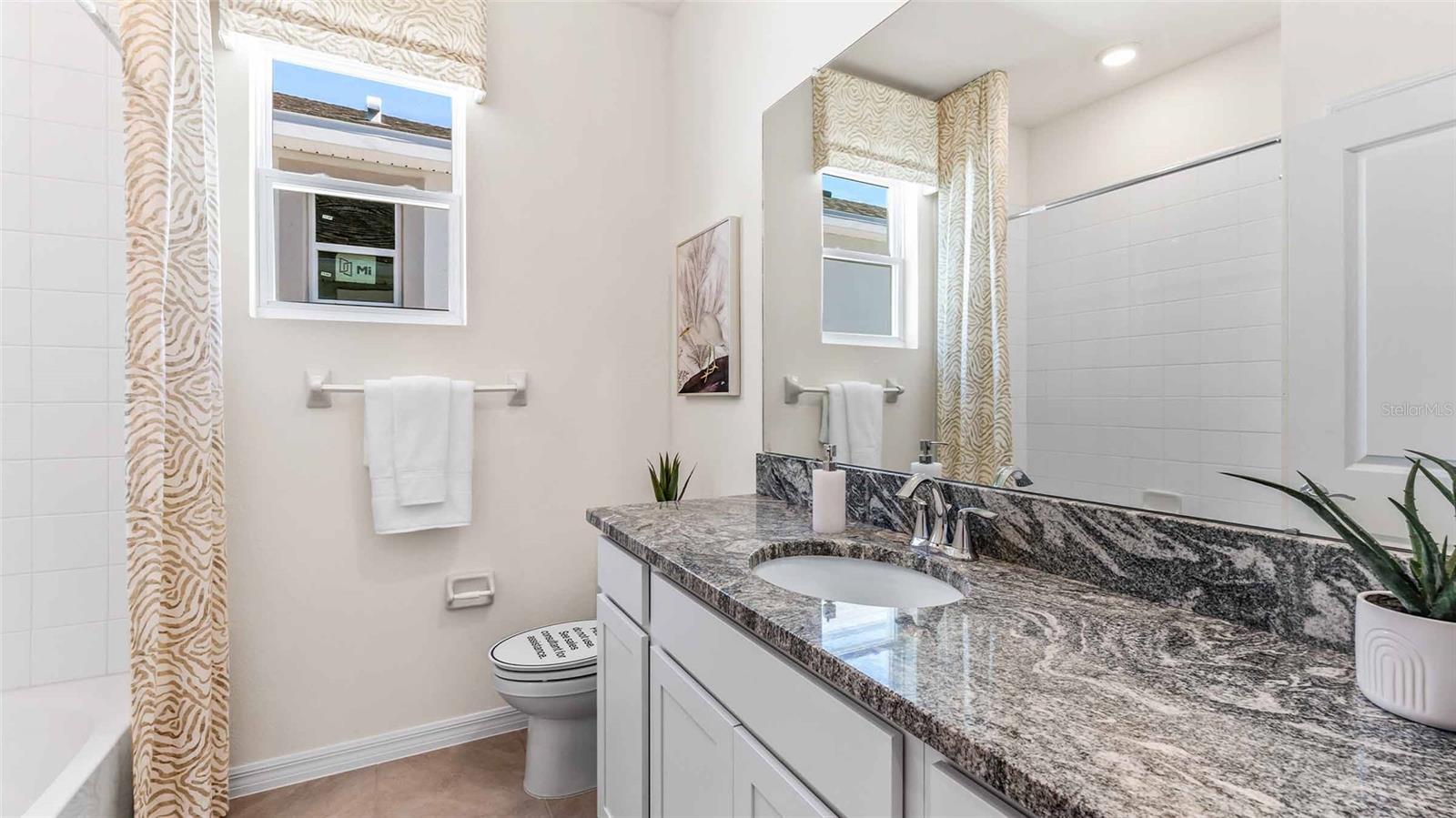 3305 AMBER WAVES DR, PLANT CITY, FL, 33565