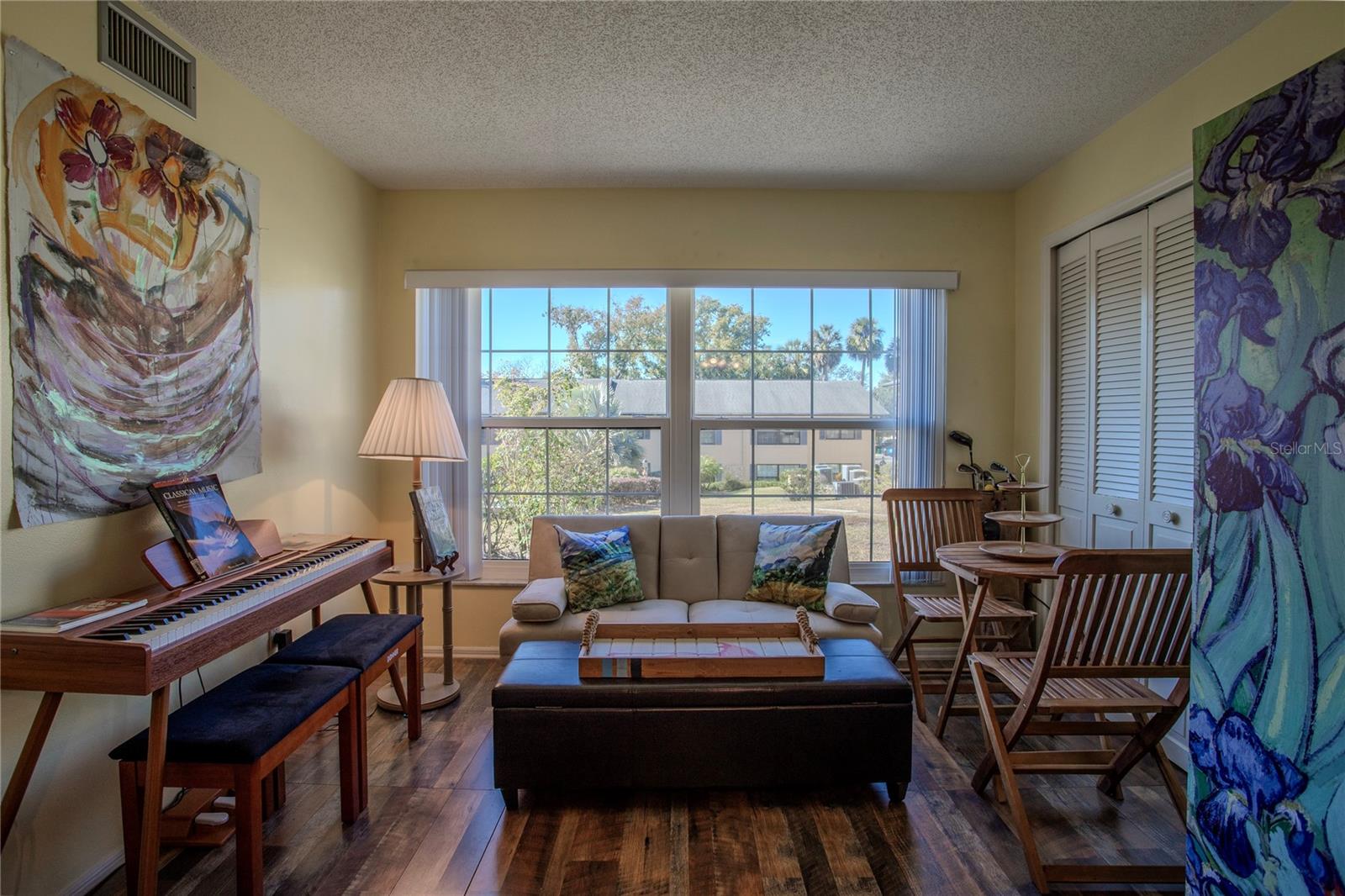 110 N TREMAIN ST #110, MOUNT DORA, FL, 32757