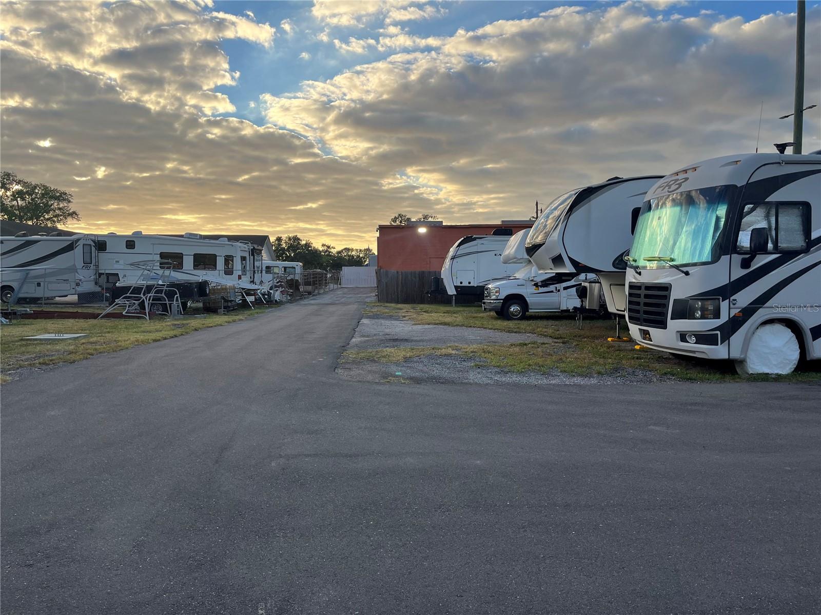 5275 95TH ST N, ST PETERSBURG, FL, 33708