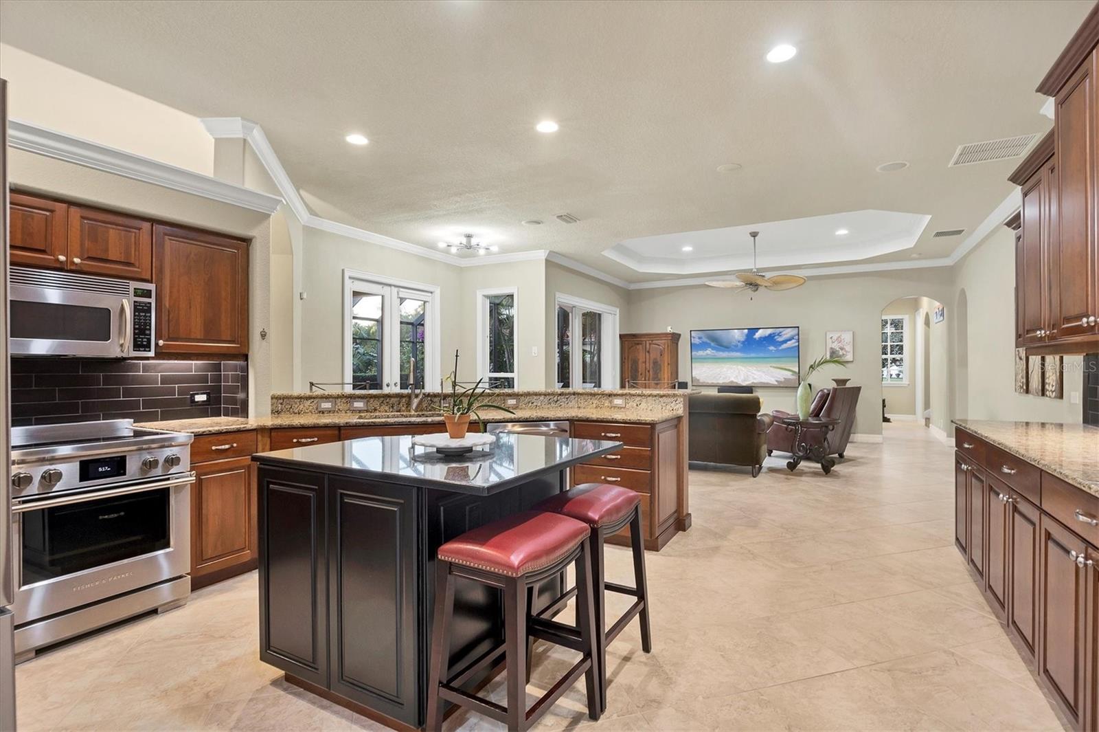 7041 BEECHMONT TER, LAKEWOOD RANCH, FL, 34202