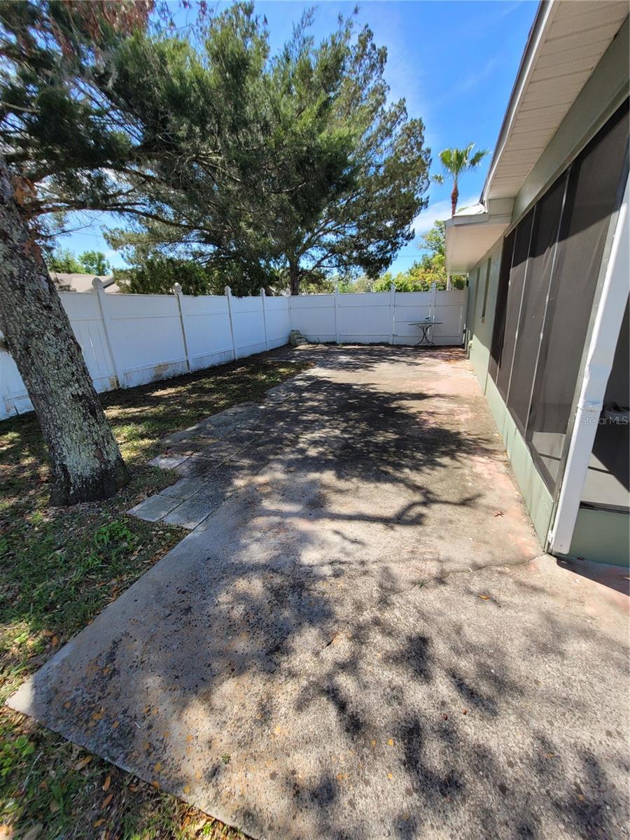 1116 CARMONA AVE, SPRING HILL, FL, 34608