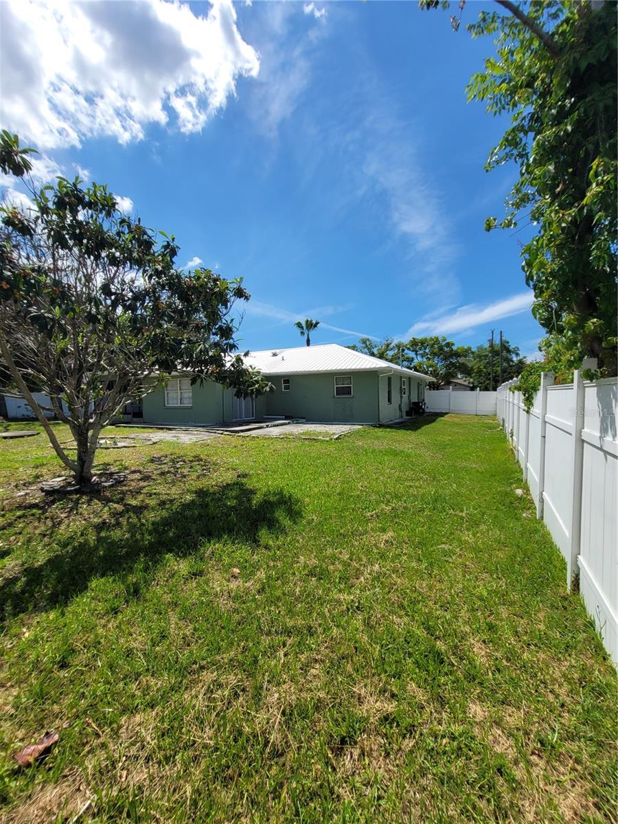 1116 CARMONA AVE, SPRING HILL, FL, 34608