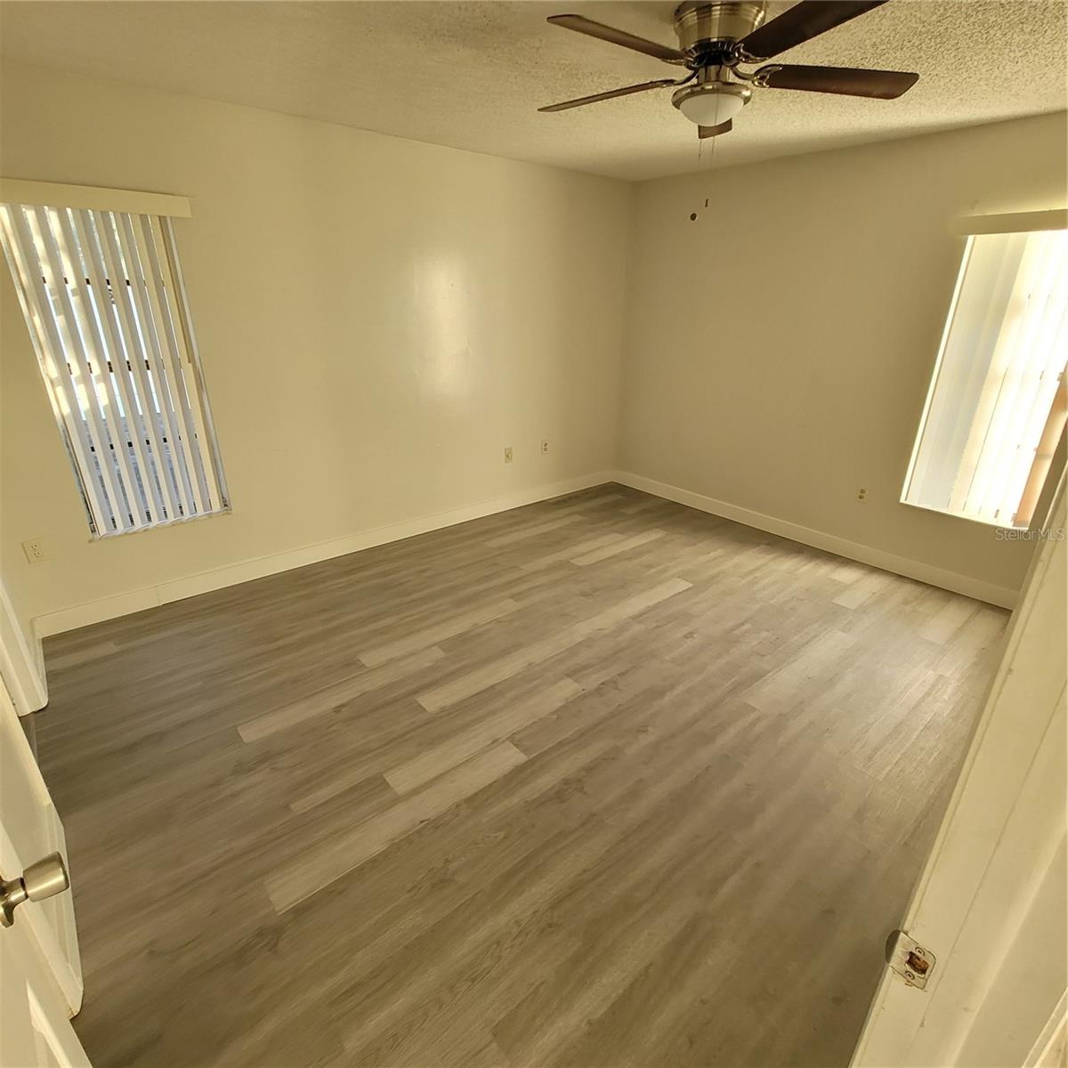 1116 CARMONA AVE, SPRING HILL, FL, 34608