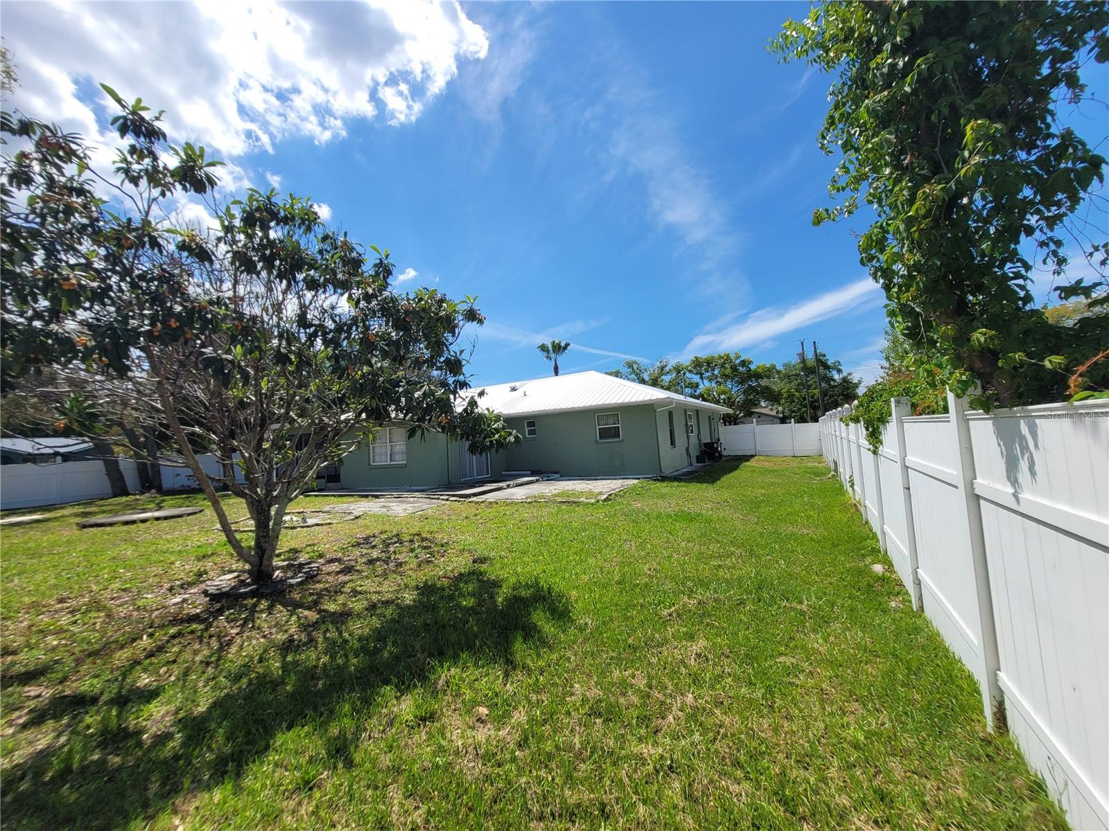 1116 CARMONA AVE, SPRING HILL, FL, 34608