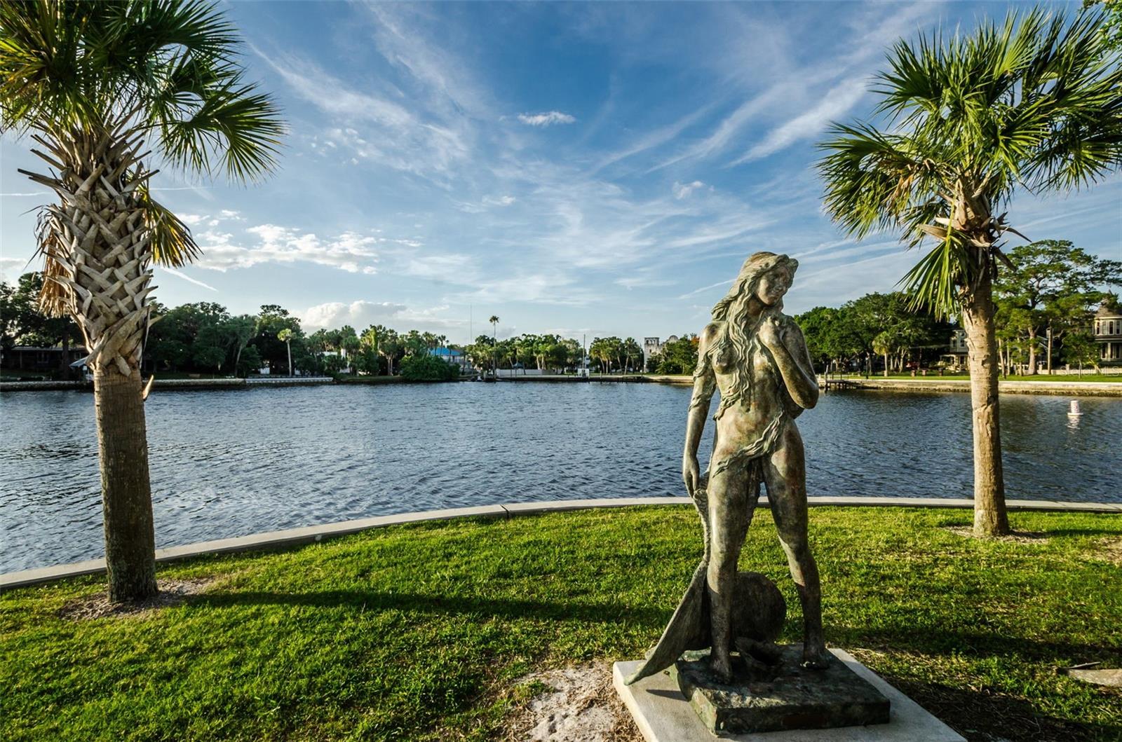 1408 RIVERSIDE DR, TARPON SPRINGS, FL, 34689