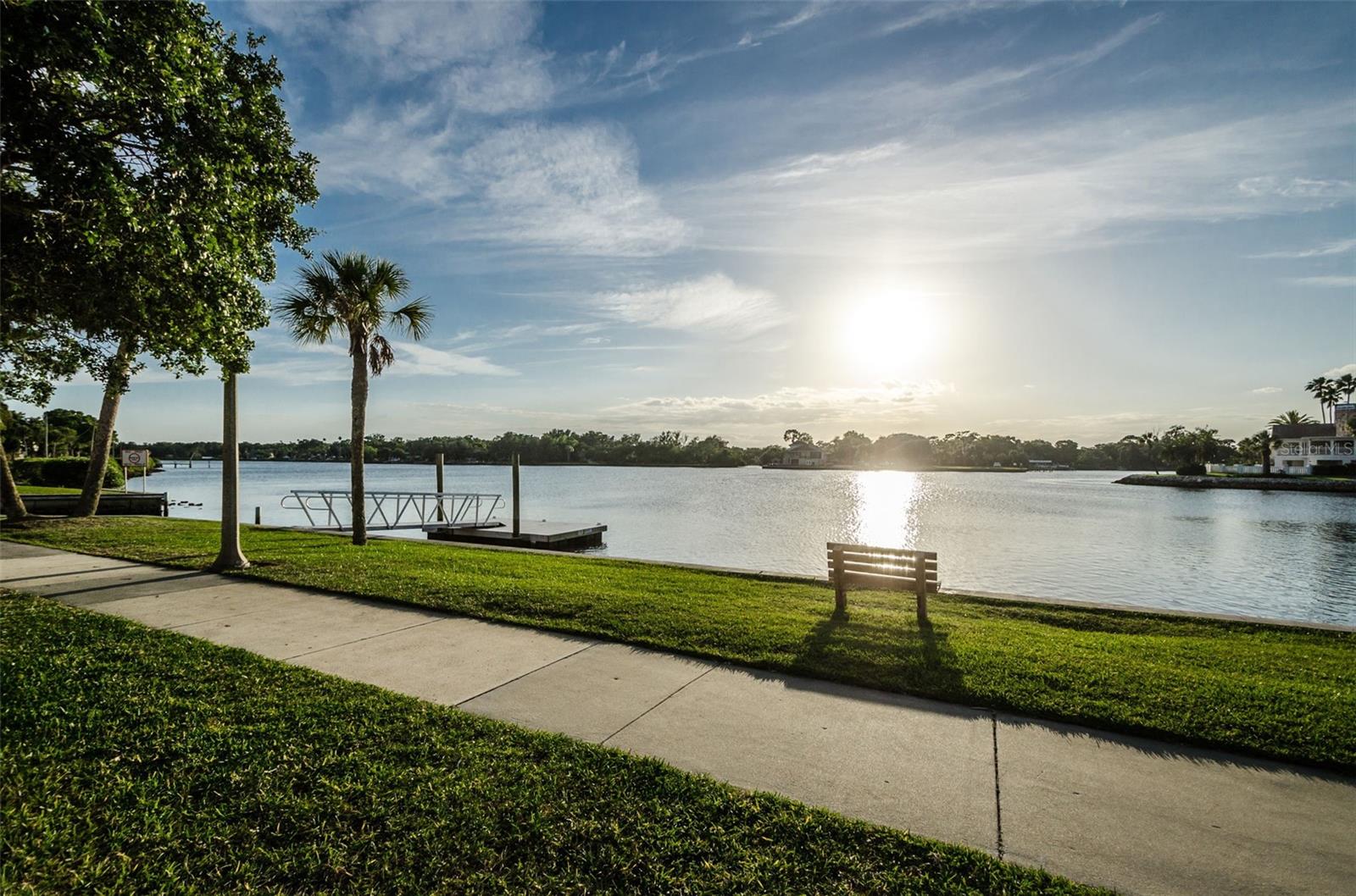 1408 RIVERSIDE DR, TARPON SPRINGS, FL, 34689