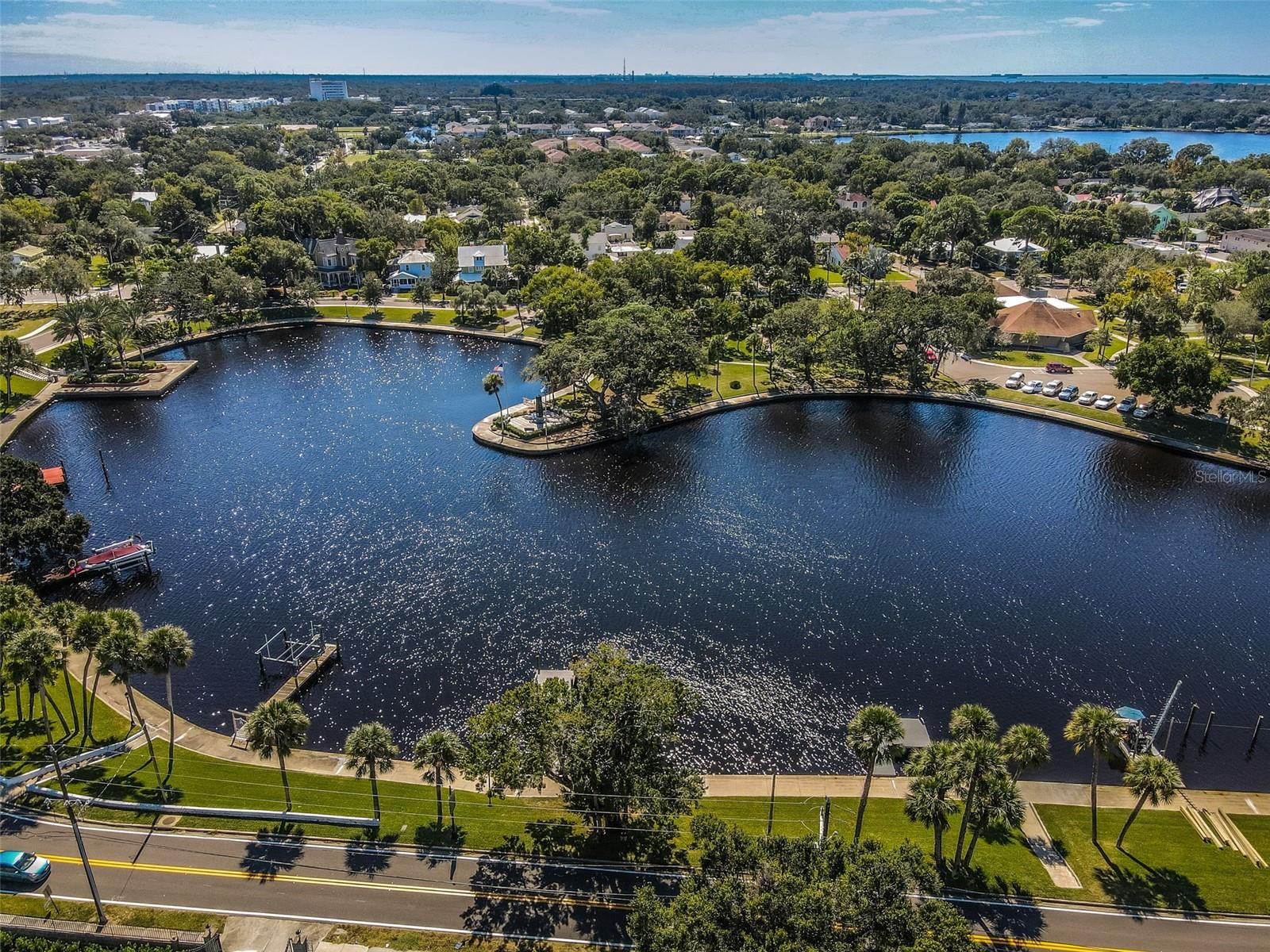 1408 RIVERSIDE DR, TARPON SPRINGS, FL, 34689