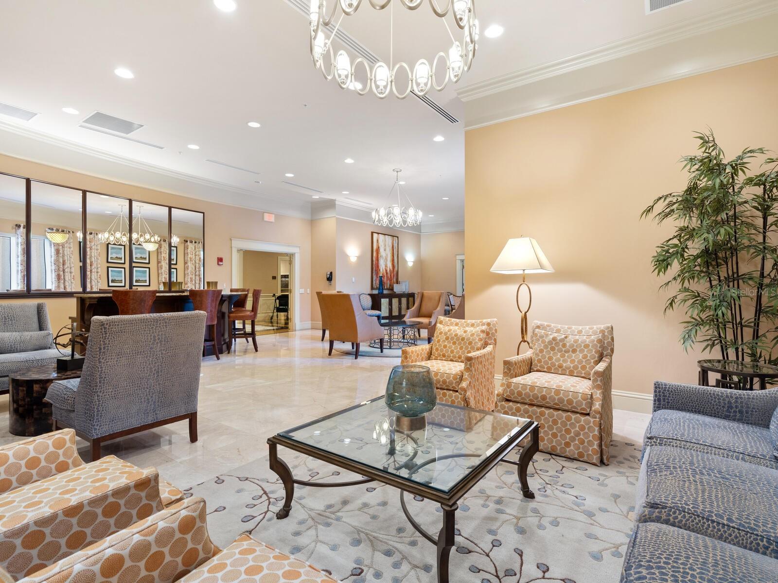 800 N TAMIAMI TRL #201, SARASOTA, FL, 34236