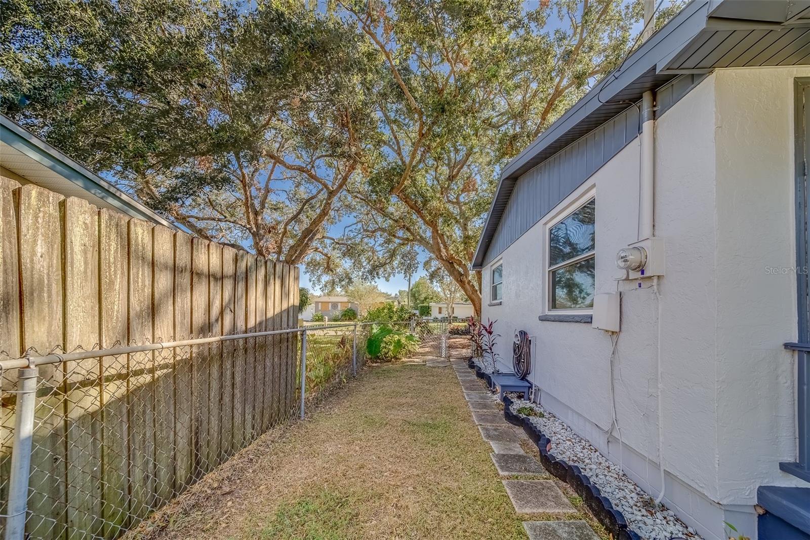 1638 ST CATHERINE DR W, DUNEDIN, FL, 34698
