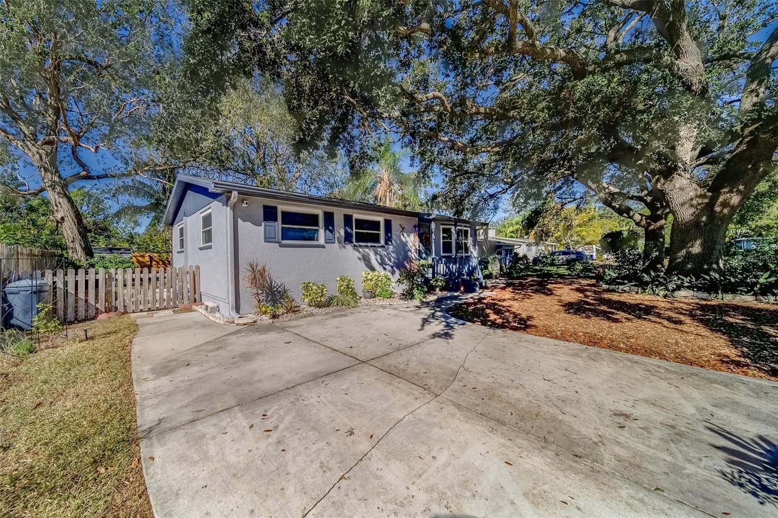 1638 ST CATHERINE DR W, DUNEDIN, FL, 34698