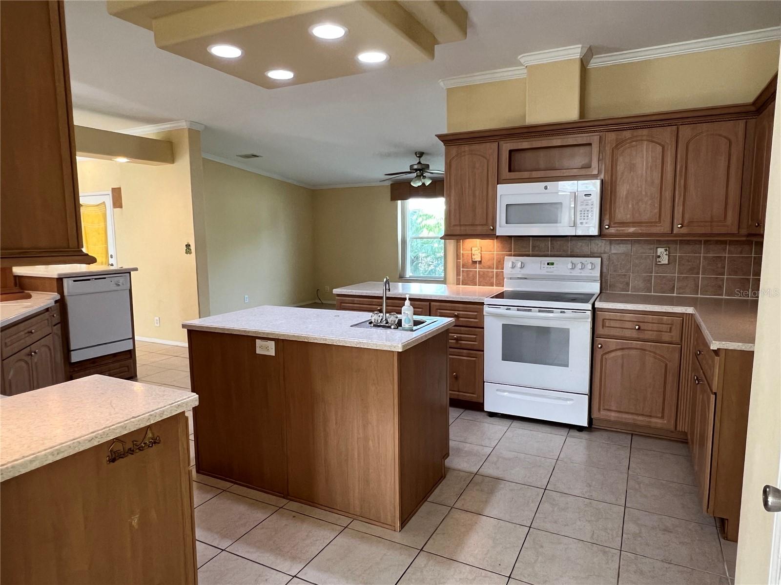 5005 SHORE LINE DR, POLK CITY, FL, 33868