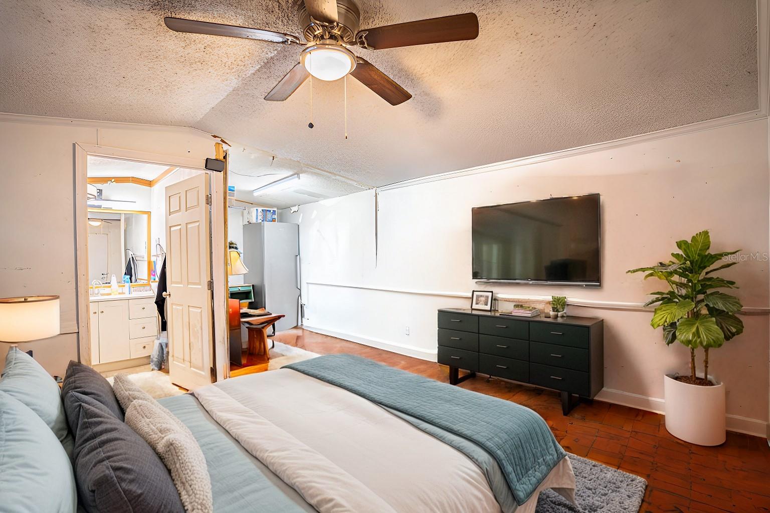 2419 TRENTON RD E, LAKELAND, FL, 33815