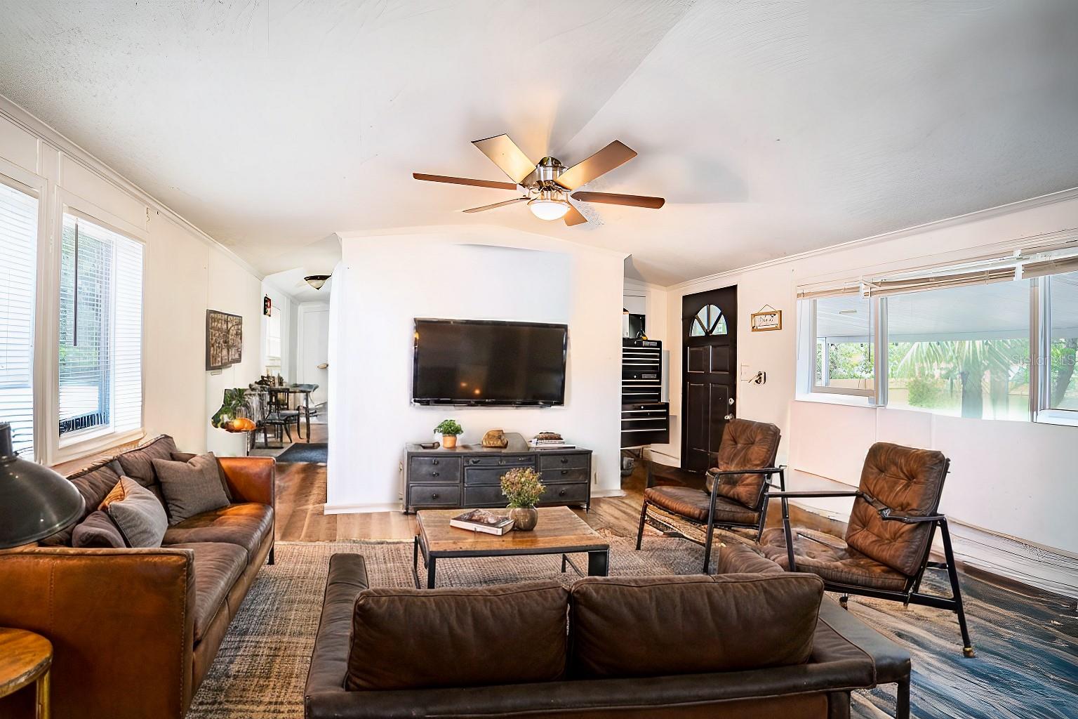 2419 TRENTON RD E, LAKELAND, FL, 33815