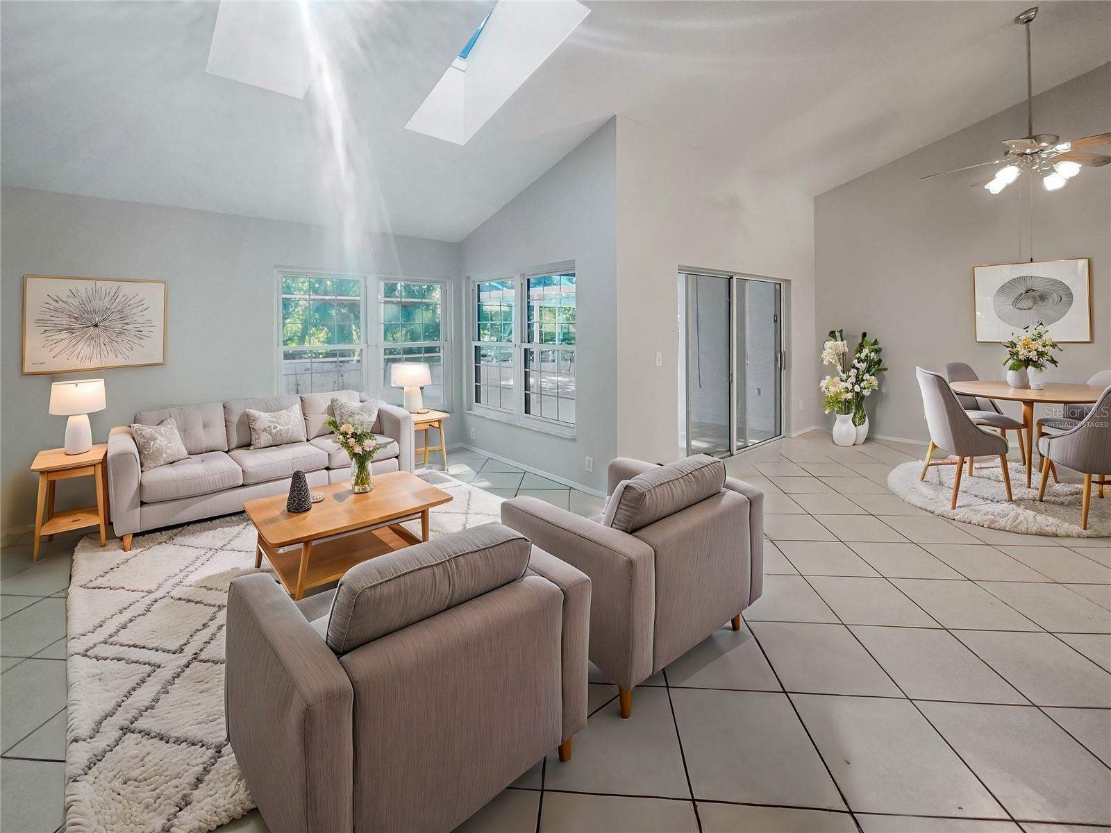 104 VISTA AVE, EUSTIS, FL, 32726