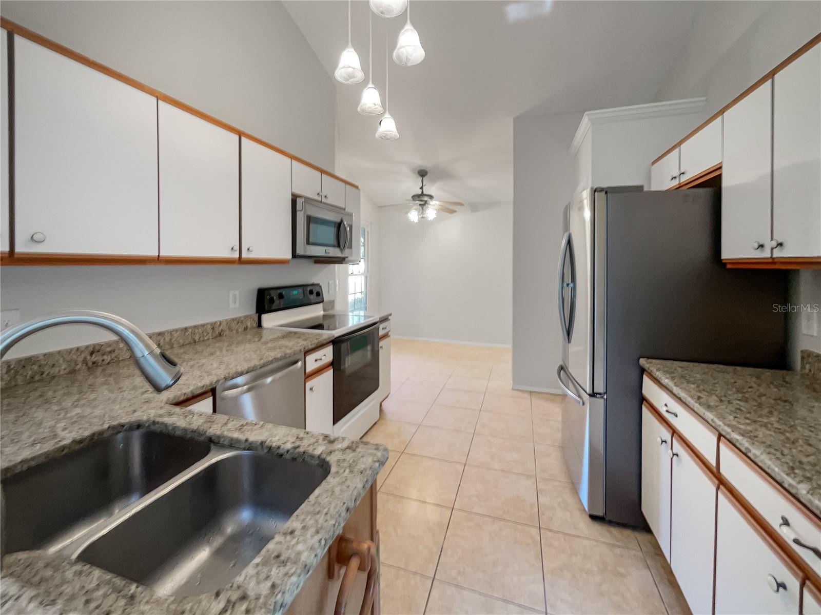 104 VISTA AVE, EUSTIS, FL, 32726