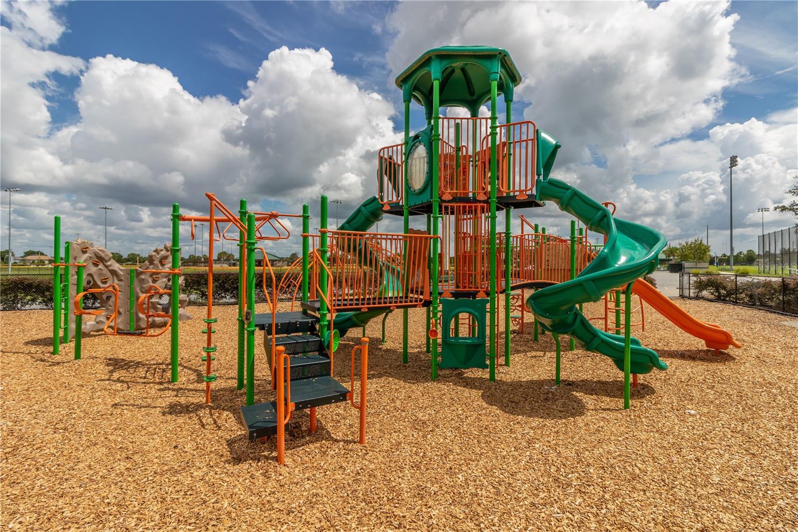 825 DESMOINES PL, KISSIMMEE, FL, 34759