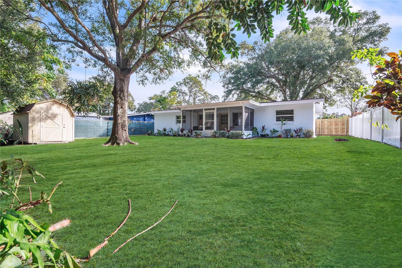 1384 S HILLCREST AVE, CLEARWATER, FL, 33756