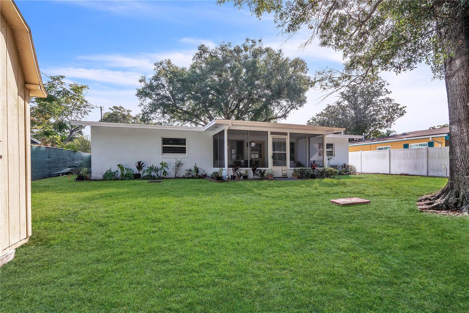 1384 S HILLCREST AVE, CLEARWATER, FL, 33756