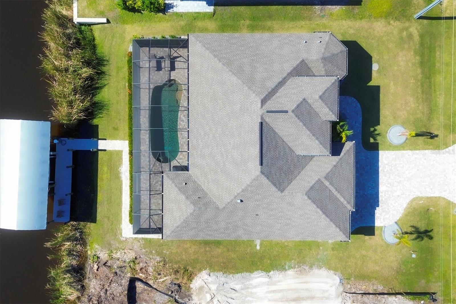 15336 LAKELAND CIR, PORT CHARLOTTE, FL, 33981