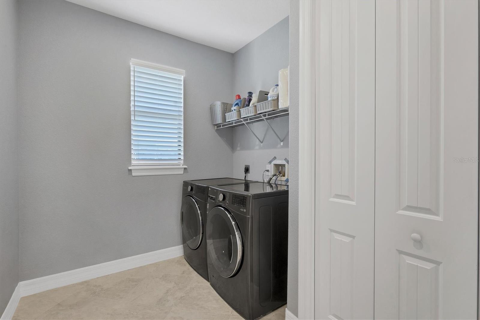 15336 LAKELAND CIR, PORT CHARLOTTE, FL, 33981