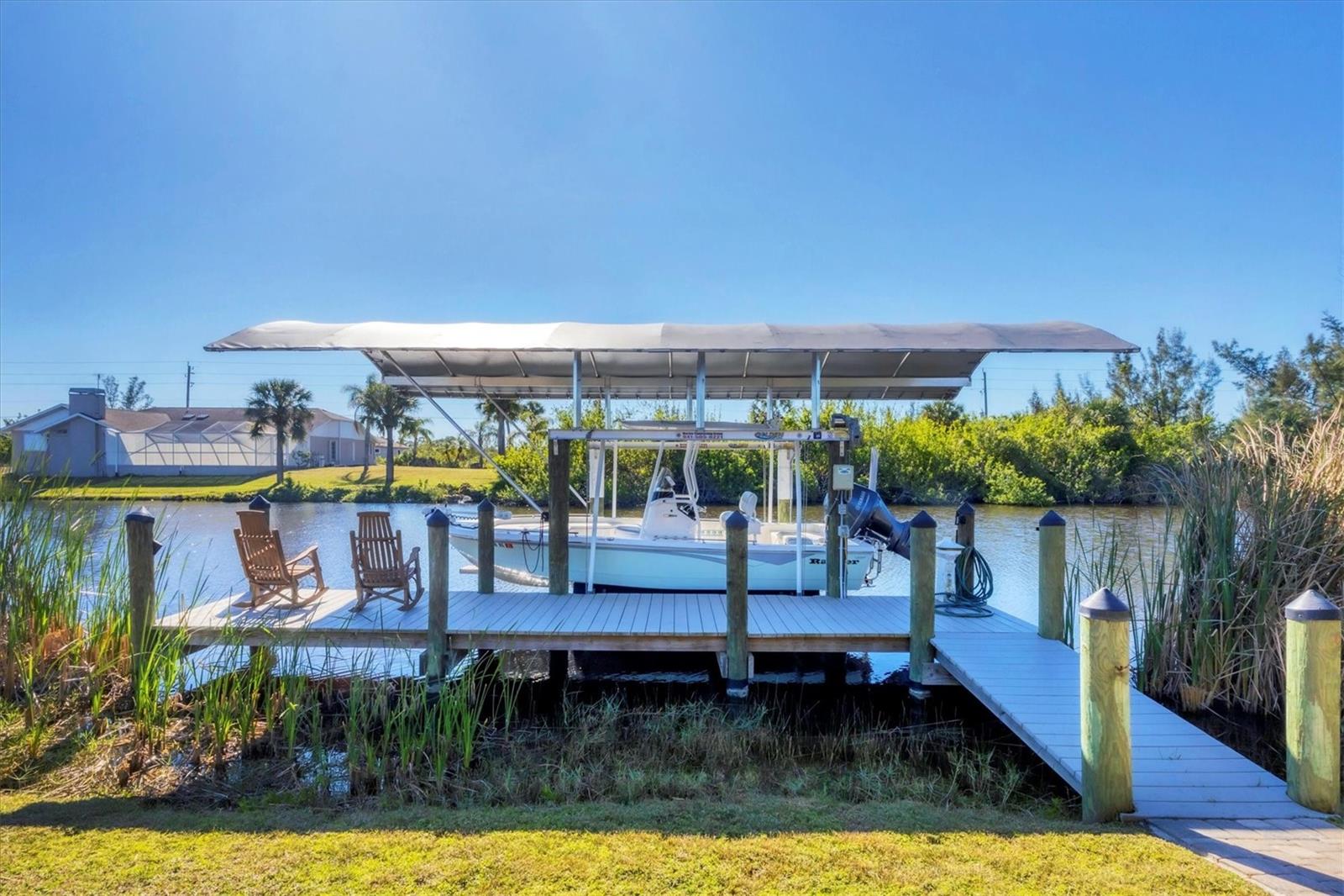 15336 LAKELAND CIR, PORT CHARLOTTE, FL, 33981