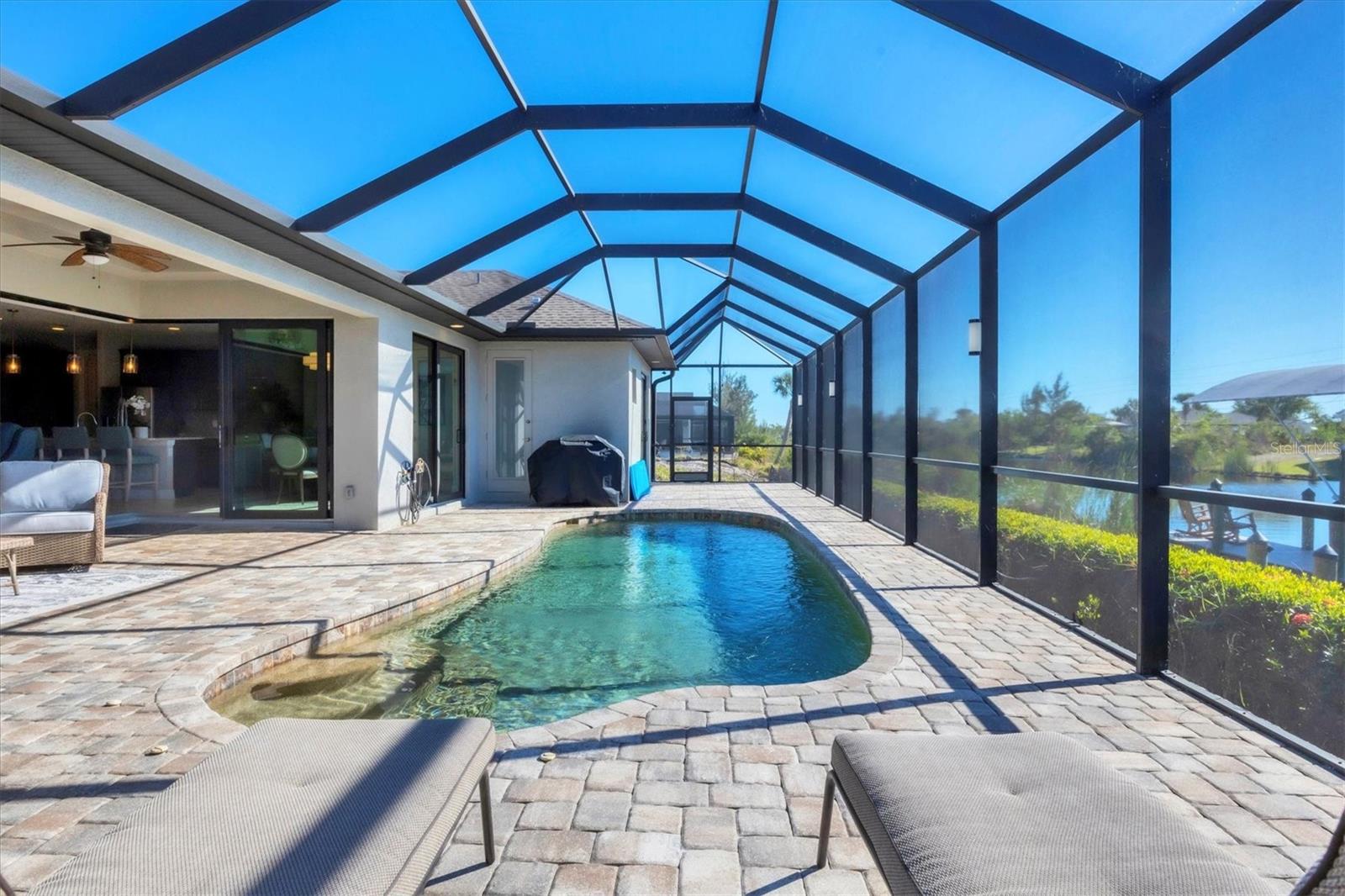 15336 LAKELAND CIR, PORT CHARLOTTE, FL, 33981