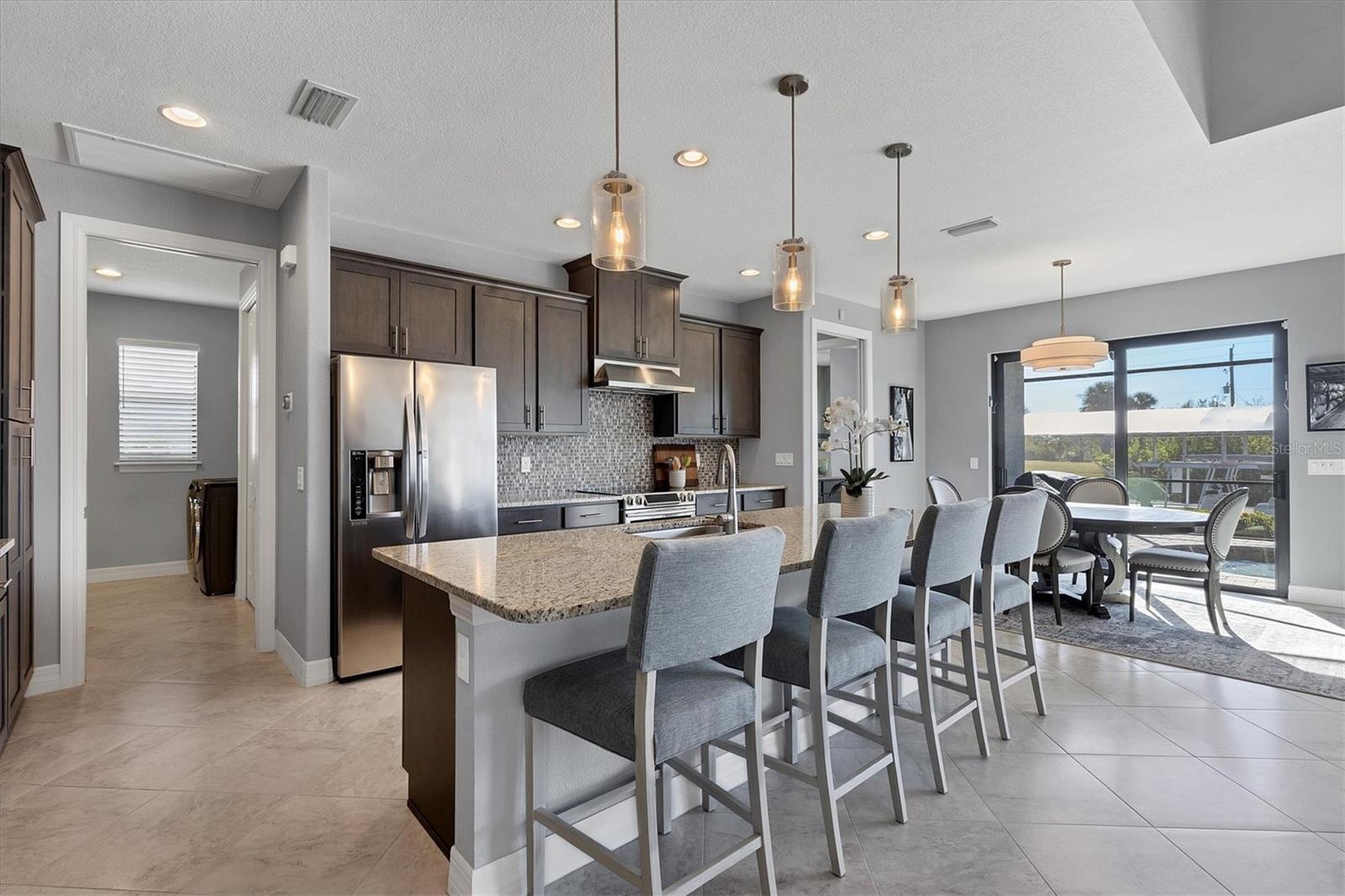 15336 LAKELAND CIR, PORT CHARLOTTE, FL, 33981