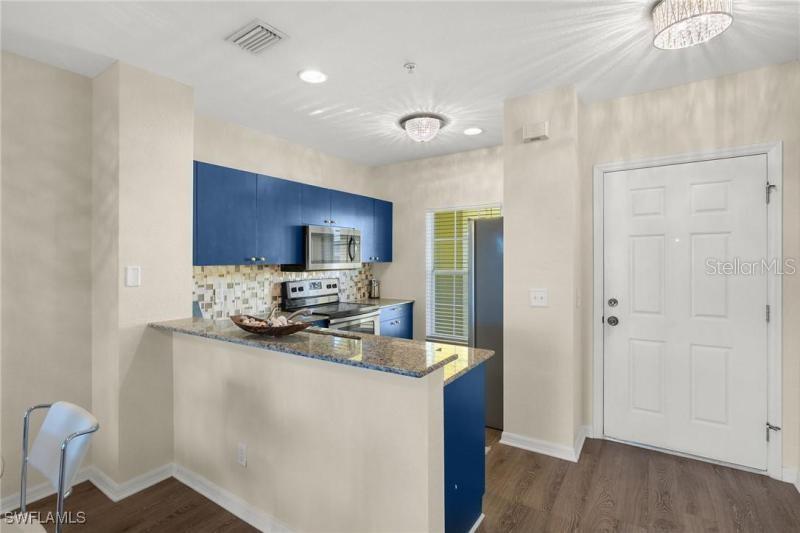 2060 WILLOW HAMMOCK CIR #304, PUNTA GORDA, FL, 33983