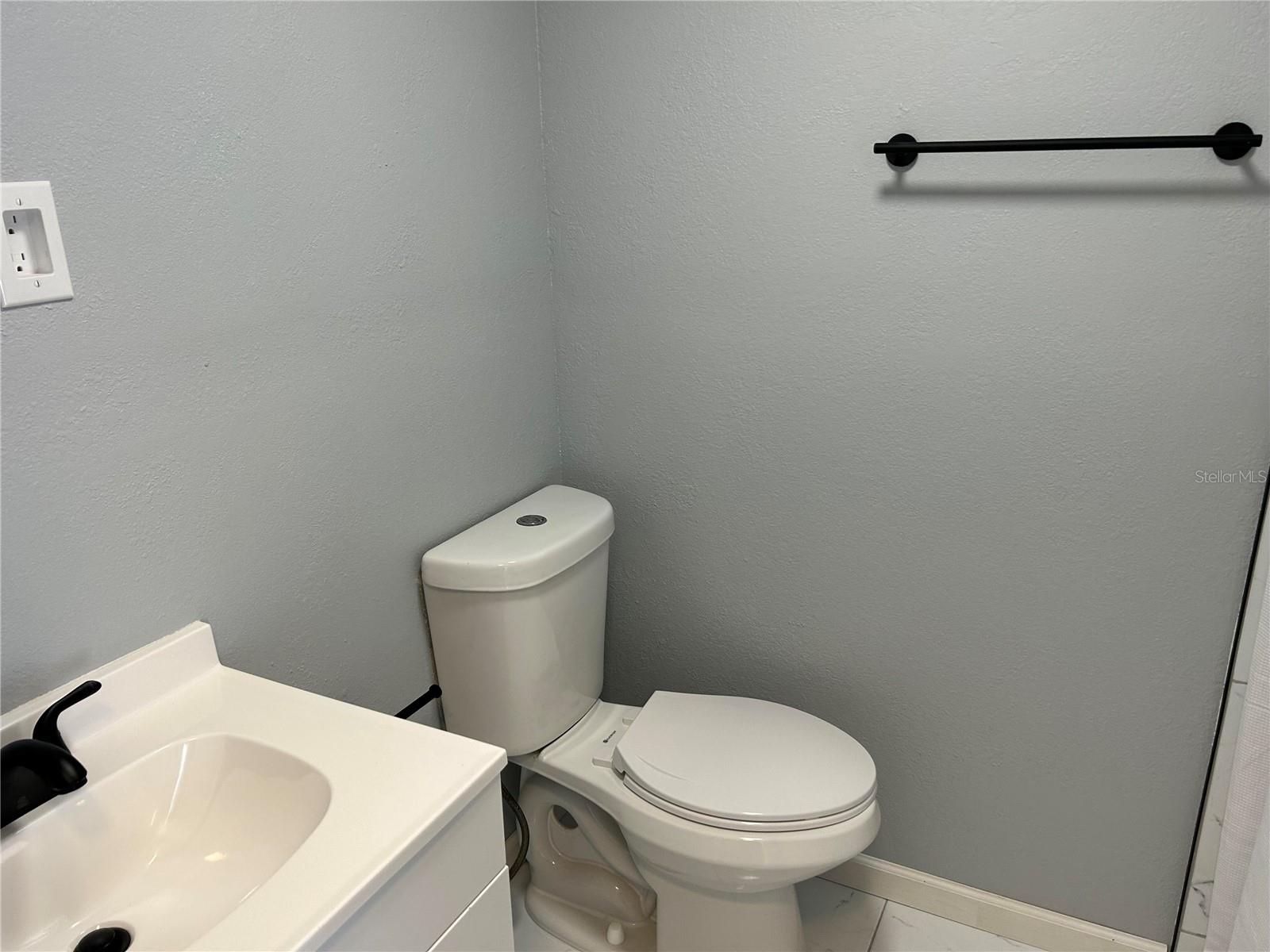 1221 E CURTIS ST, TAMPA, FL, 33603