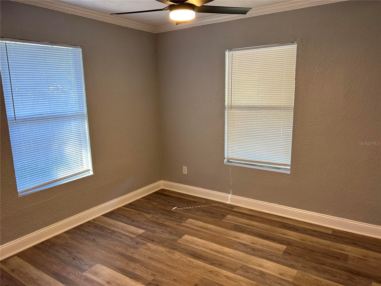 1221 E CURTIS ST, TAMPA, FL, 33603