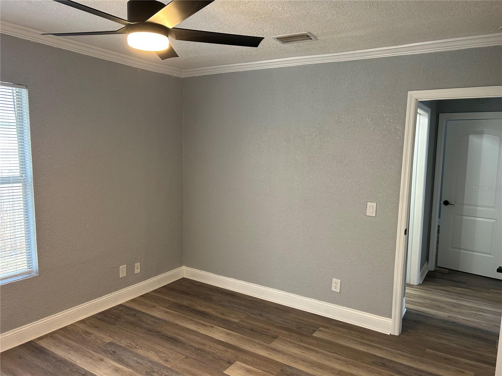 1221 E CURTIS ST, TAMPA, FL, 33603