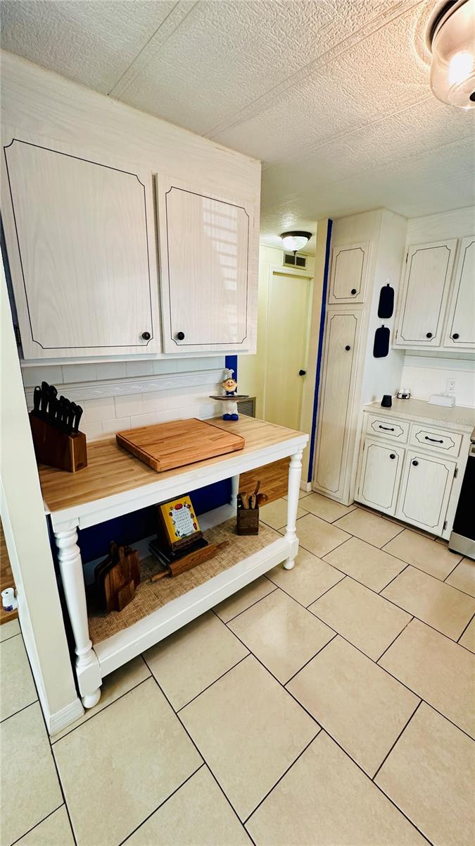 758 ROYAL PALM CIR, LARGO, FL, 33778