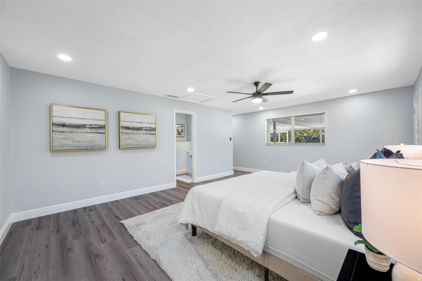 1400 LAKEVIEW RD, CLEARWATER, FL, 33756