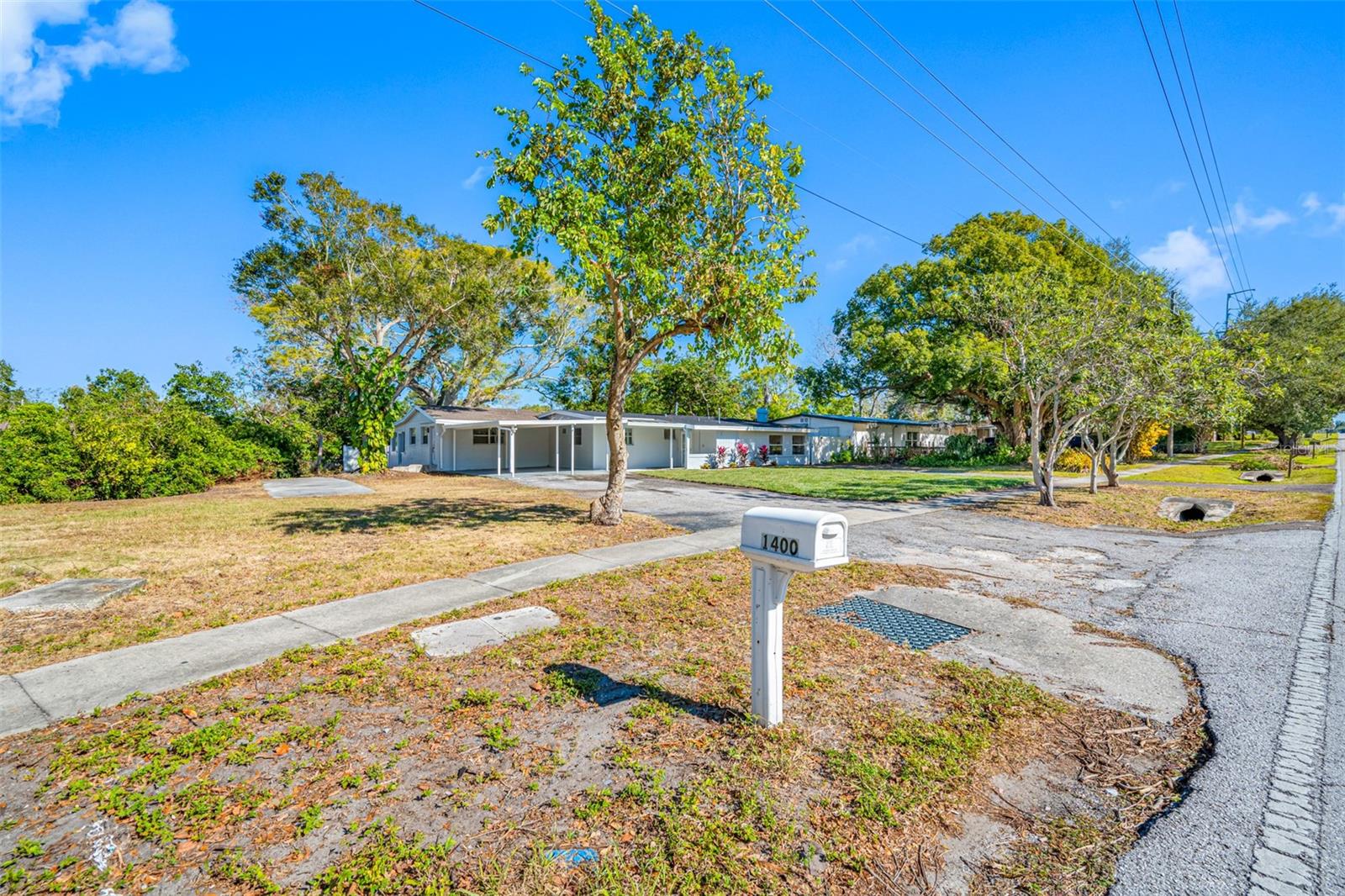 1400 LAKEVIEW RD, CLEARWATER, FL, 33756
