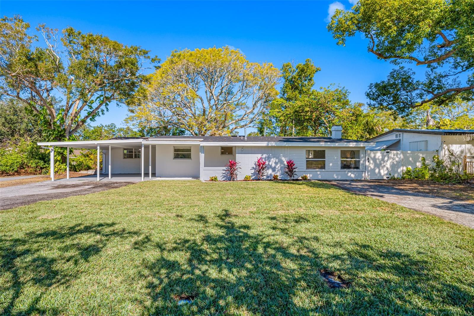 1400 LAKEVIEW RD, CLEARWATER, FL, 33756