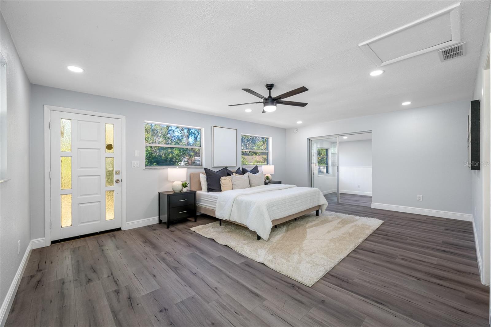 1400 LAKEVIEW RD, CLEARWATER, FL, 33756