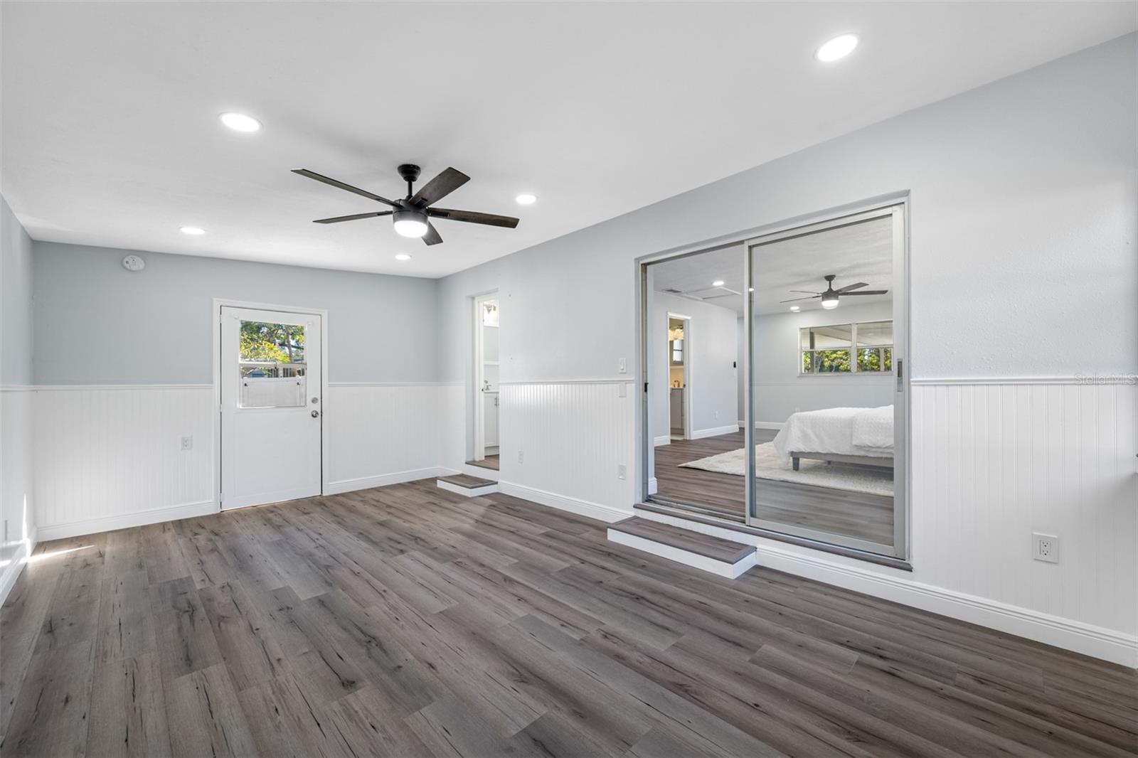 1400 LAKEVIEW RD, CLEARWATER, FL, 33756