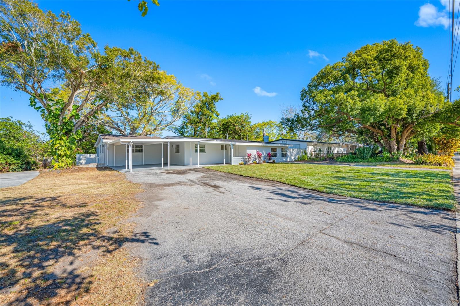 1400 LAKEVIEW RD, CLEARWATER, FL, 33756