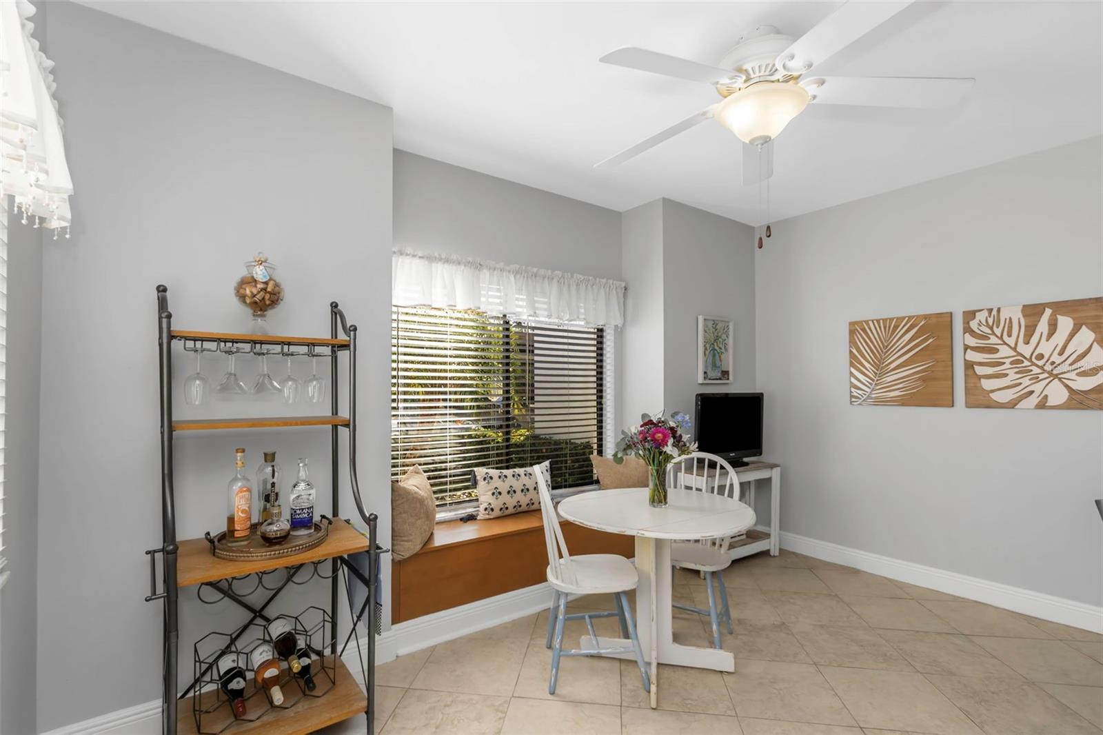 1843 LAKE CYPRESS DR, SAFETY HARBOR, FL, 34695