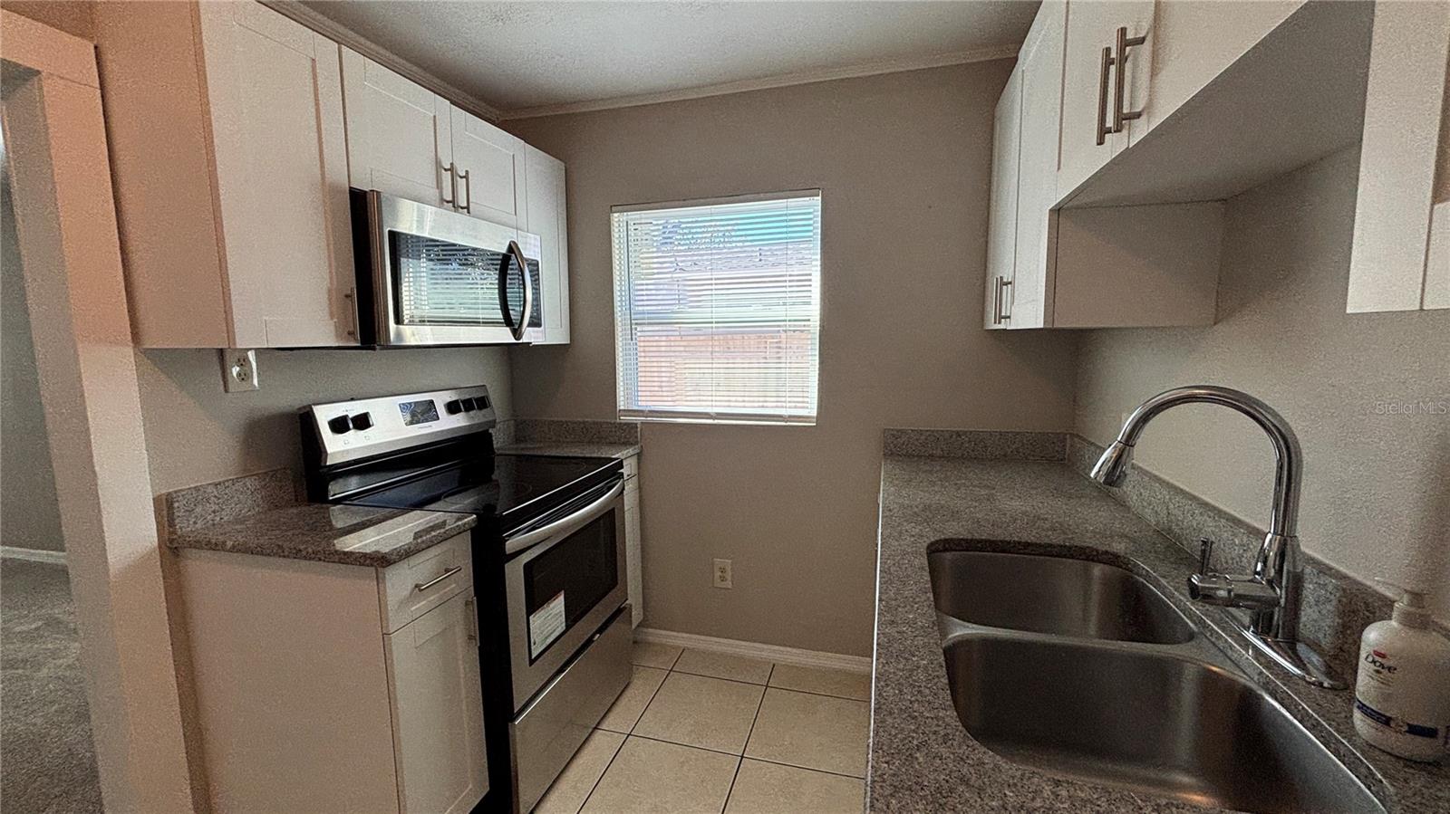 1904 E LOUISIANA AVE, TAMPA, FL, 33610