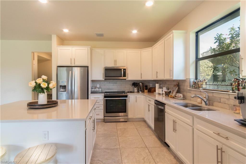 2358 TANGERINE LANE LN, NAPLES, FL, 34120