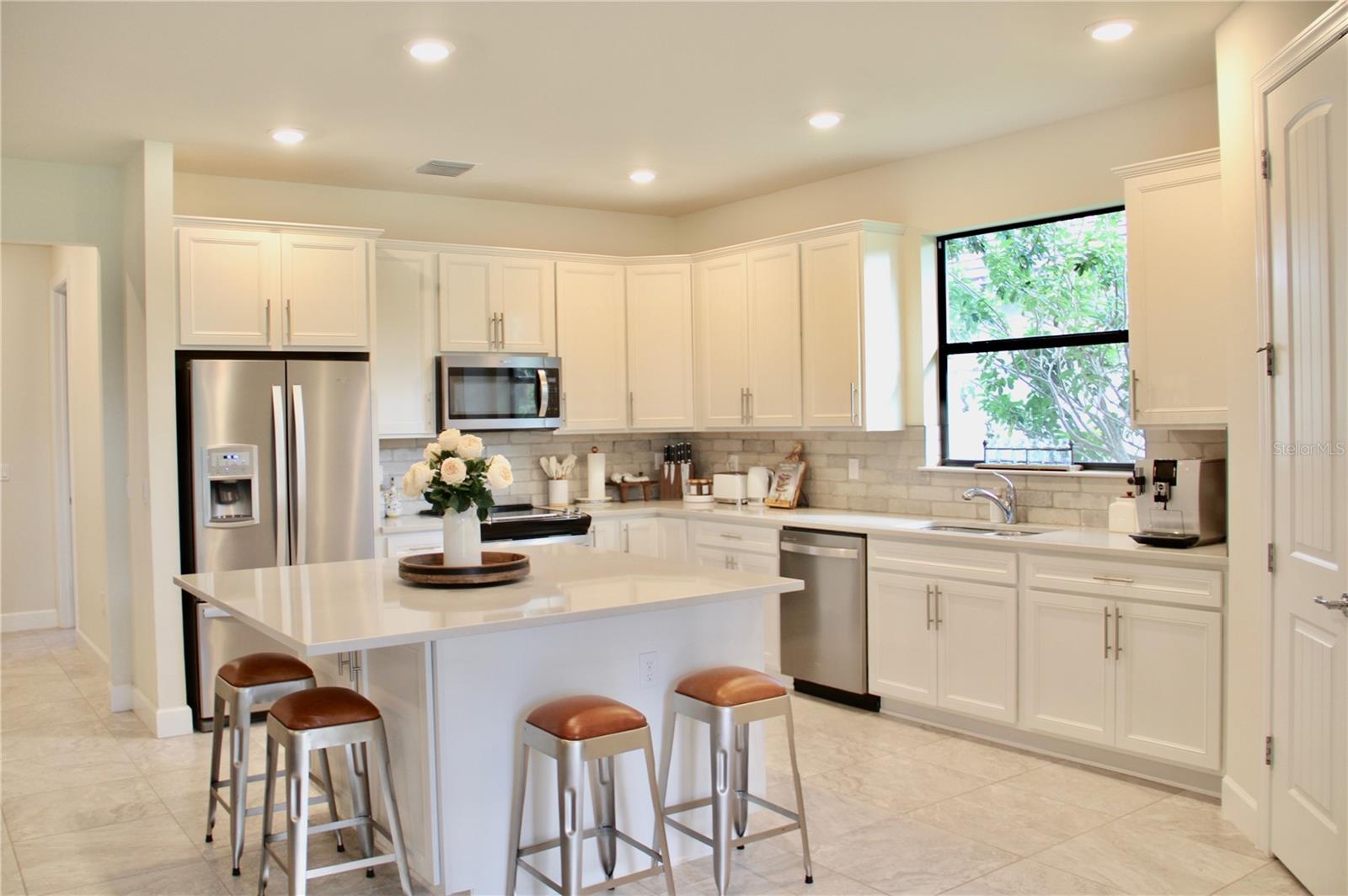 2358 TANGERINE LANE LN, NAPLES, FL, 34120