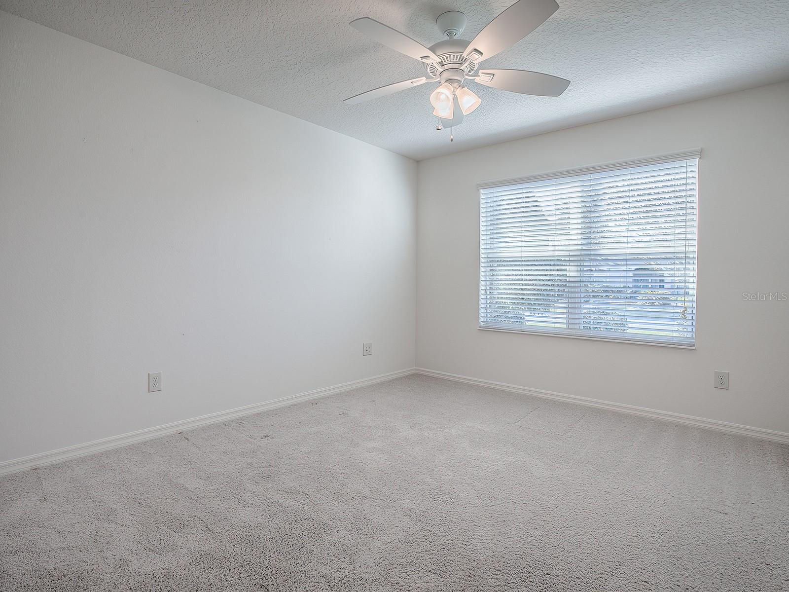 647 BRADFORD LOOP, THE VILLAGES, FL, 32163