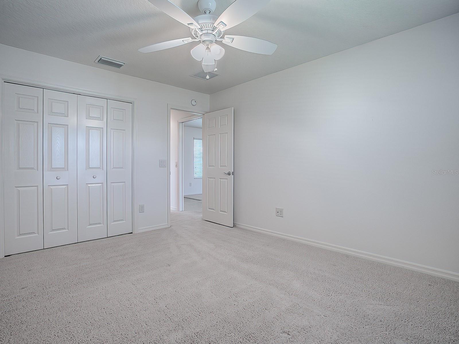 647 BRADFORD LOOP, THE VILLAGES, FL, 32163