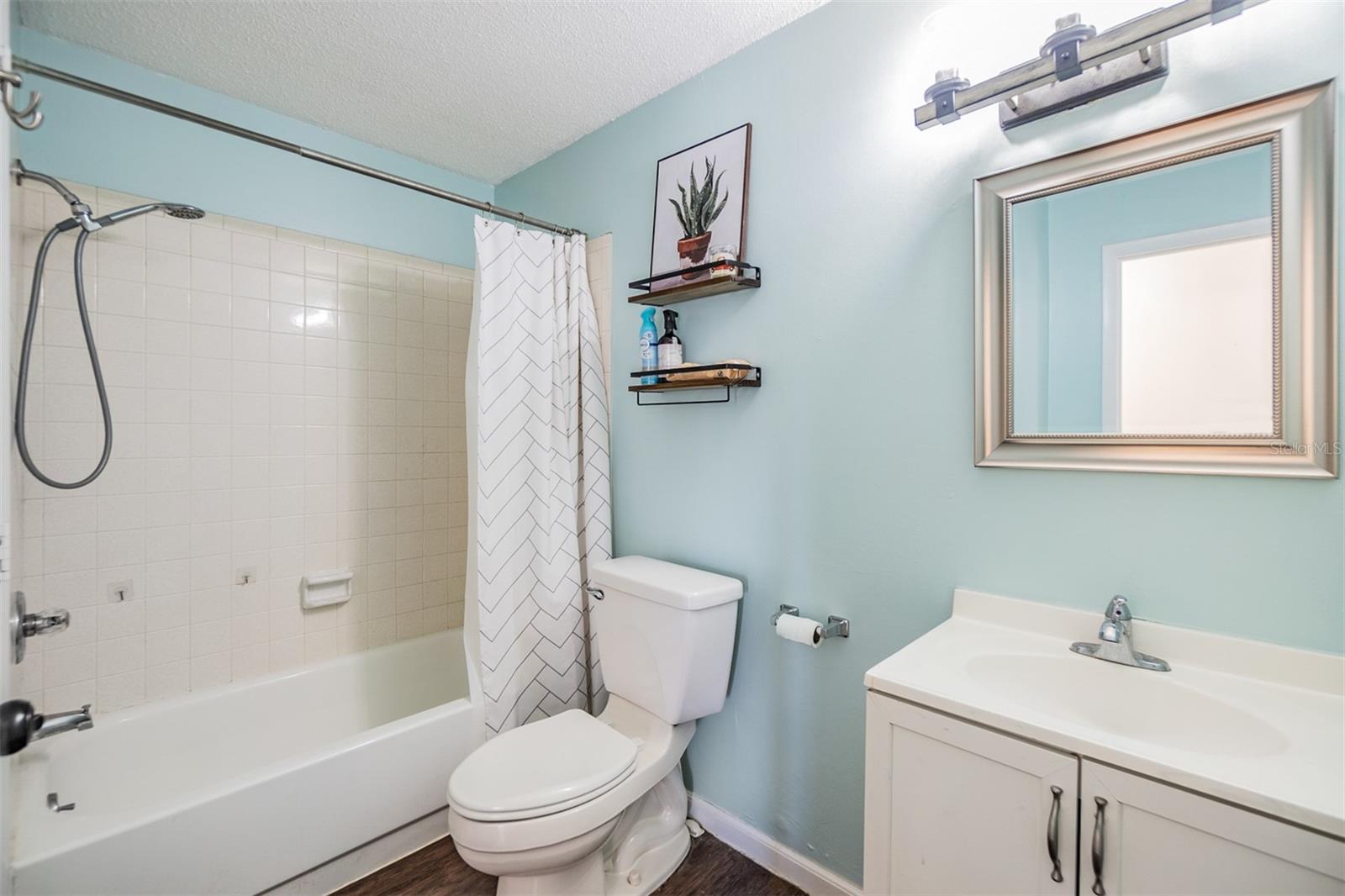 1540 DOLPHIN DR, LAKELAND, FL, 33801