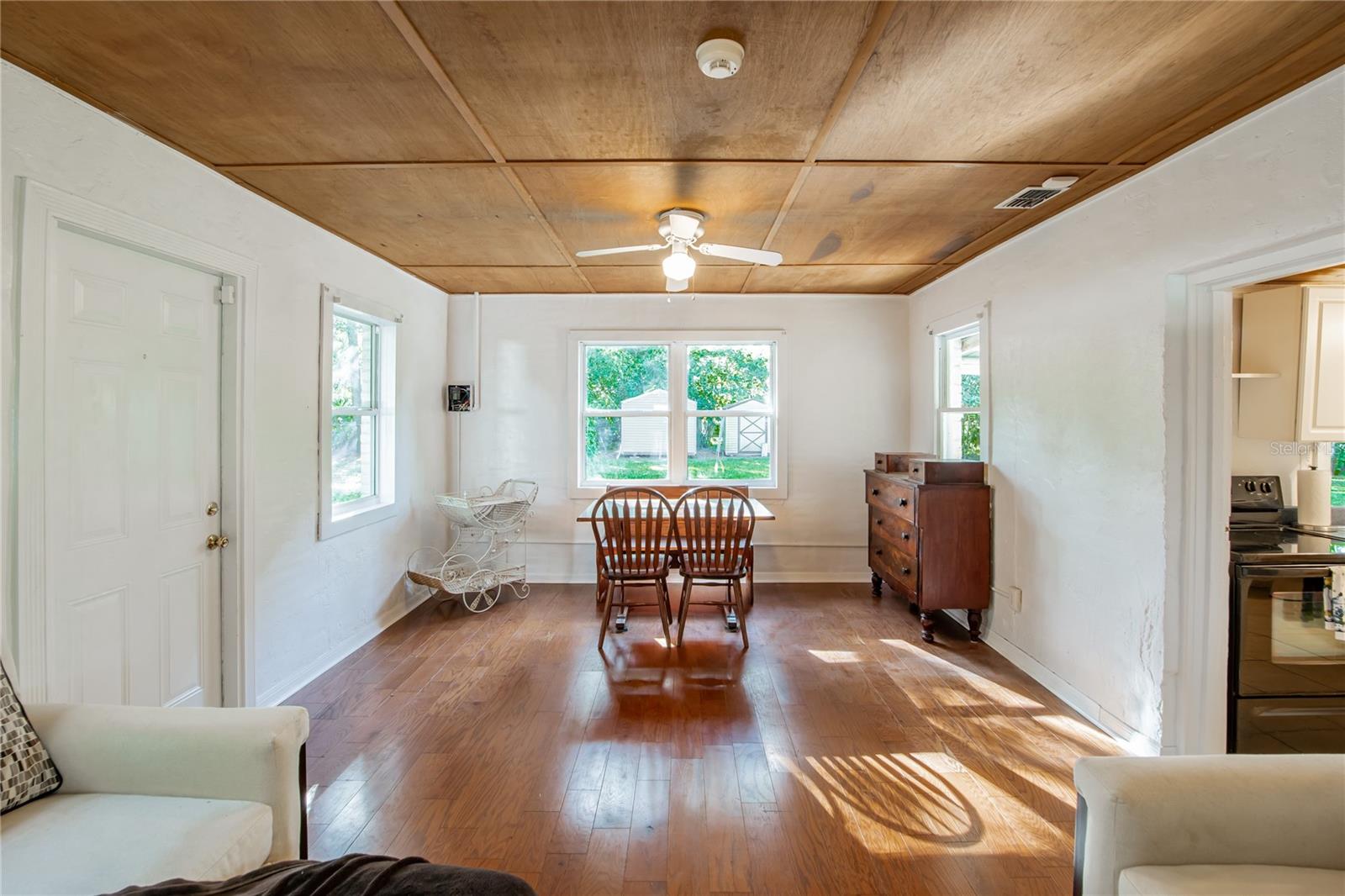 37439 MERIDIAN AVE, DADE CITY, FL, 33525