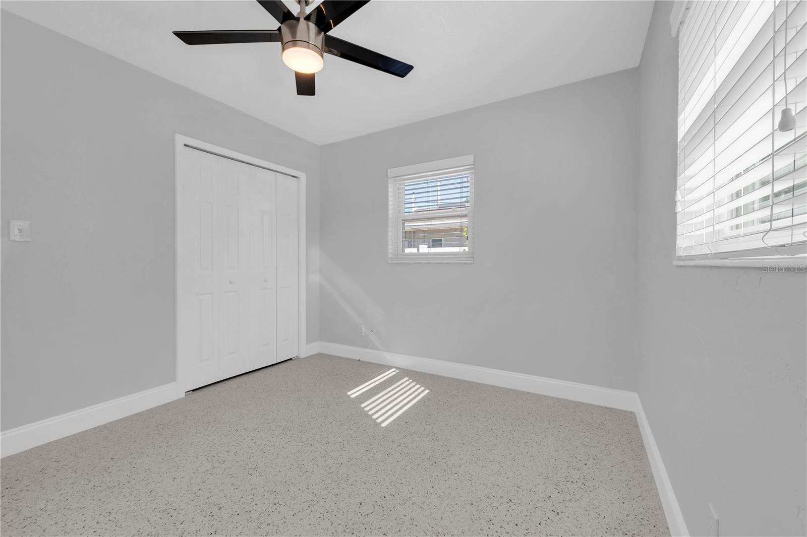 5808 DARTMOUTH AVE N, ST PETERSBURG, FL, 33710